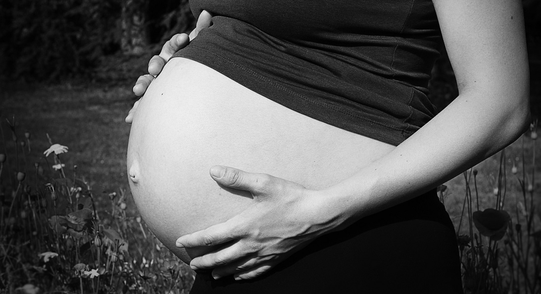 Schwanger_Bauch_1093_594